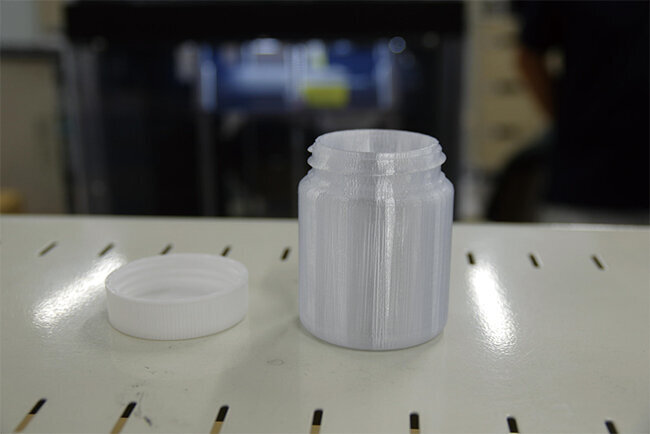 3Dプリンターを使った試作品の容器